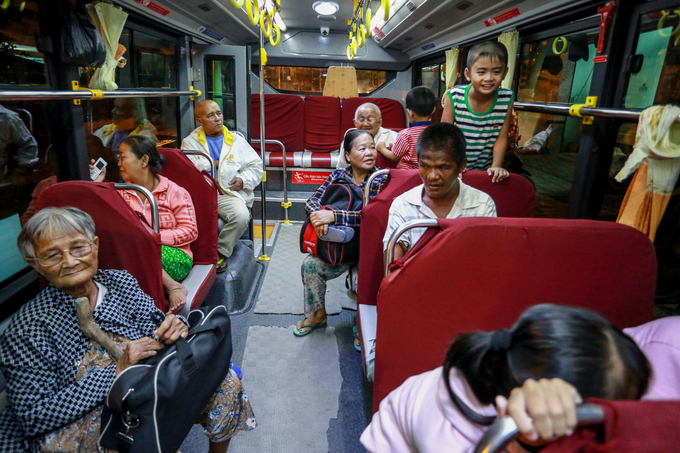 Gần 4.000 người dân ven biển Sài Gòn sơ tán tránh bão Damrey